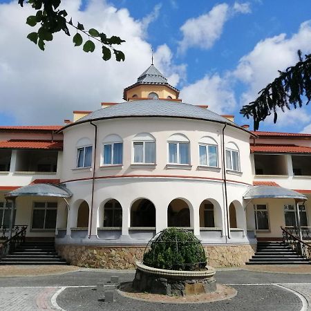 West Fort Zolochiv Екстериор снимка
